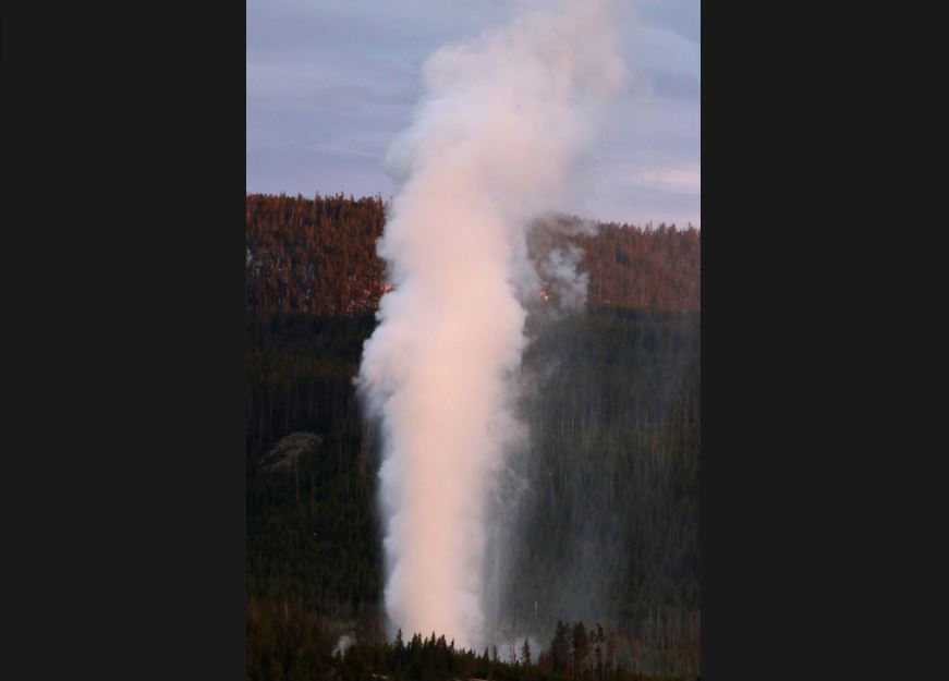 Erupções de gêiser no Parque Yellowstone continuam quebrando recordes