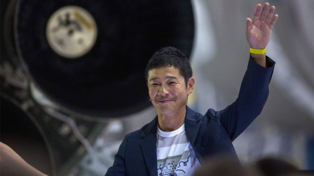 Bilionário japonês busca "parceira para o resto da vida" para viagem à Lua