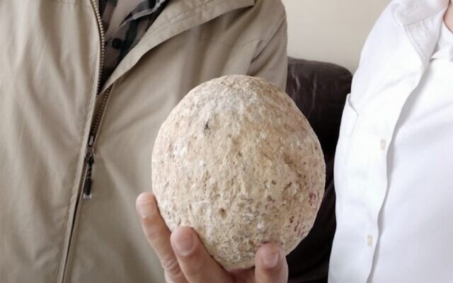 Temendo o fim do mundo, homem devolve artefato roubado de 2.000 anos