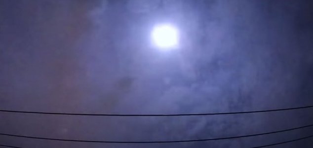 Rocha espacial causa estrondo sônico no céu do Japão