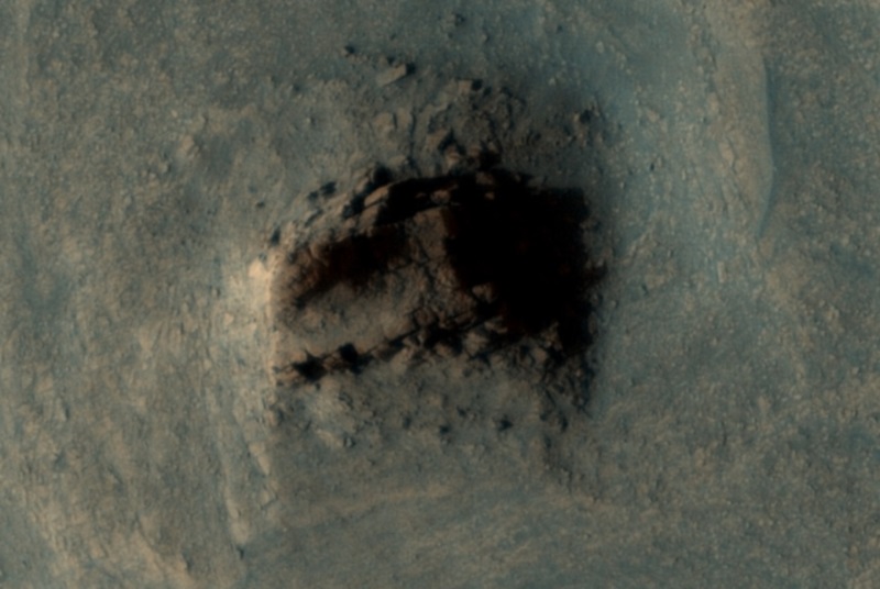 Seria esta uma antiga ruína em Marte, ou somente uma formação natural?