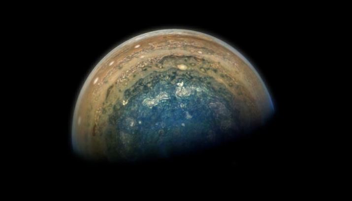 NASA detecta luzes em Júpiter nunca antes observadas em outro mundo
