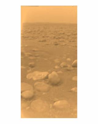 Cientistas da NASA descobrem molécula "estranha" na atmosfera de Titã