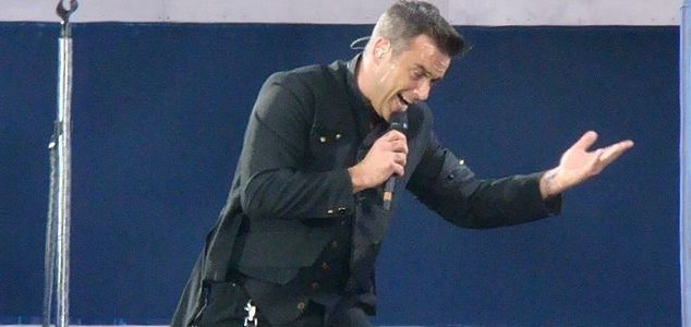 Homem afirma que viu Robbie Williams em um OVNI