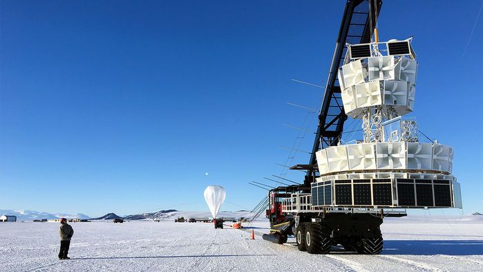 Sinais do espaço profundo detectados na Antártica desafiam a explicação 