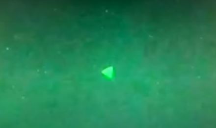 Seriam os OVNIs avistados pelos EUA drones da Rússia ou China (Vídeo ASMR)