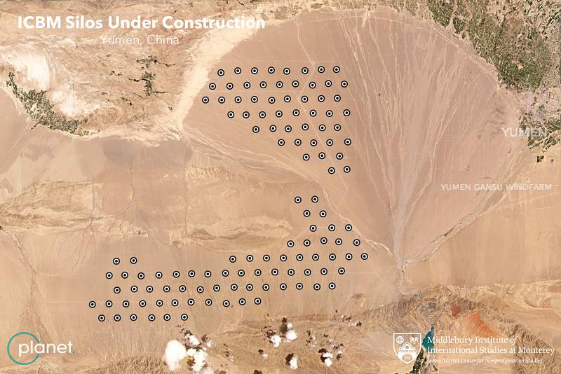 China está construindo 119 silos de mísseis intercontinentais no deserto