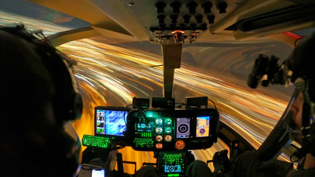 Helicópteros da polícia de Tucson perseguem "nave bizarra" com habilidades incríveis