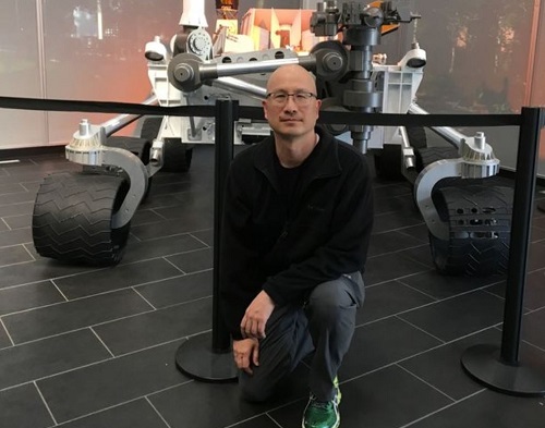 "A IA encontrará ETs antes dos humanos - mas ainda não tentará nos matar", diz chefe da NASA