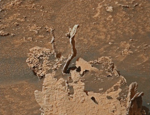 Sonda da NASA fotografa outra curiosidade em Marte