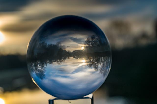 Uma esfera de 2 metros foi descoberta na Ucrânia, em 1975