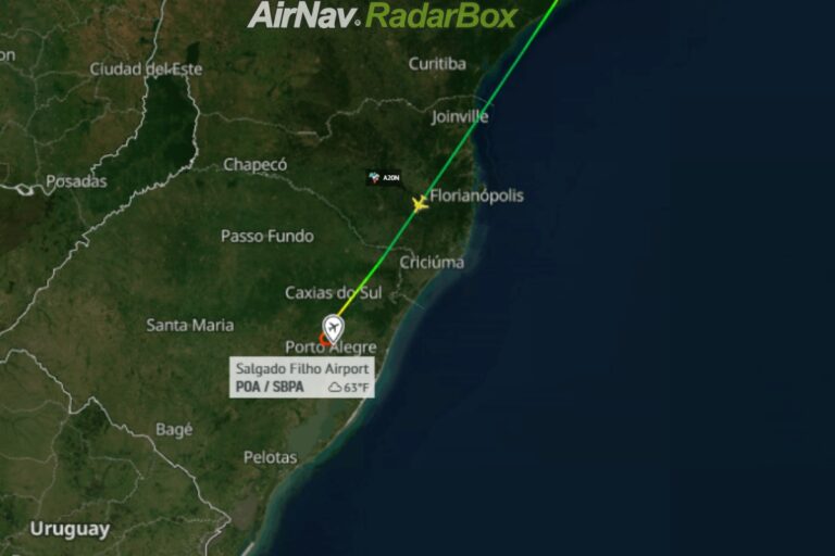 Pilotos da Azul veem OVNI em voo sobre Santa Catarina, Brasil