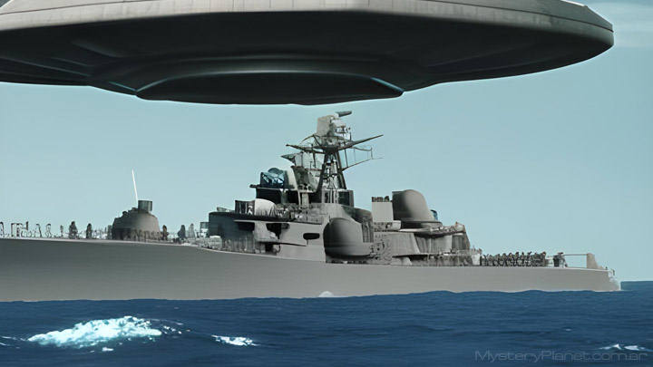 OVNI gigantesco com portais é avistado de navio de guerra