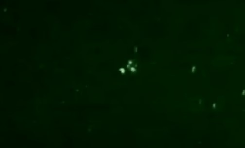 OVNI triangular filmado com câmera de visão noturna na Espanha