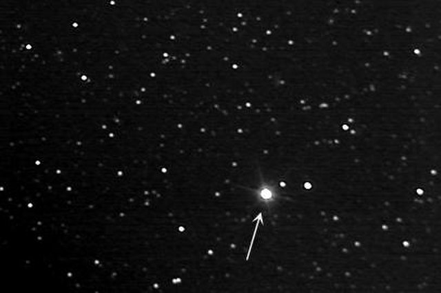 Radio telescópio examina a estrela de Barnard em busca de sinais extraterrestres